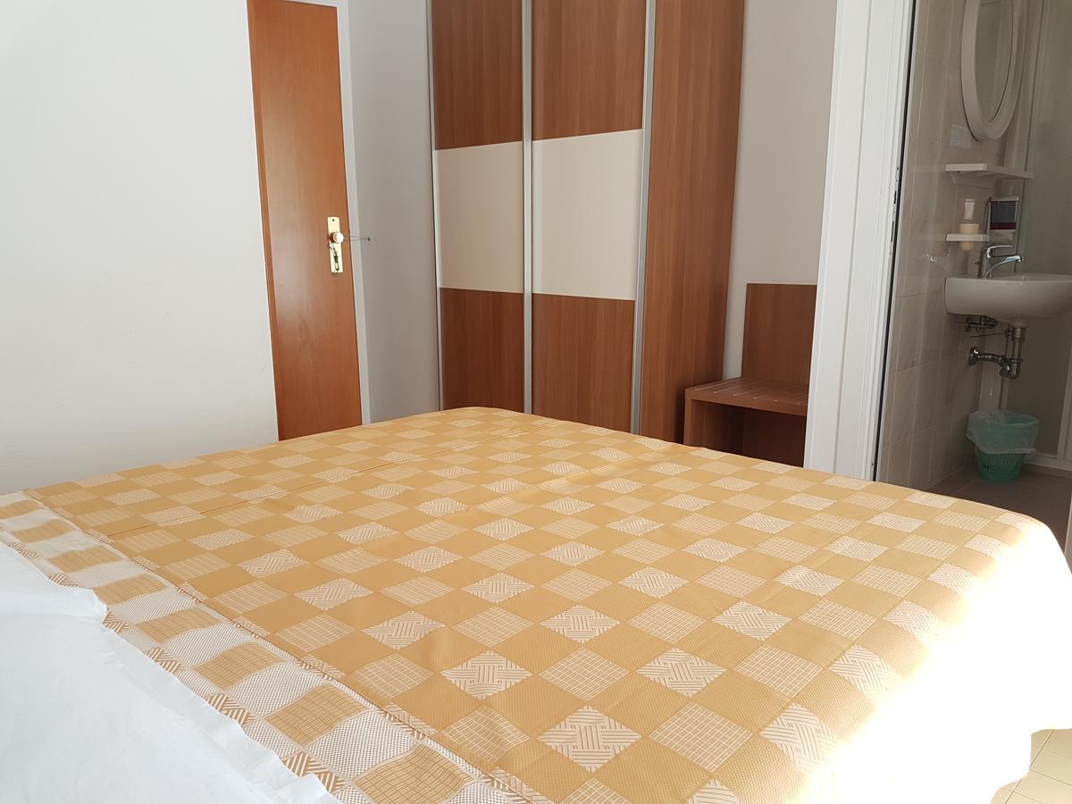 Hotel La Falena Cervia Kültér fotó